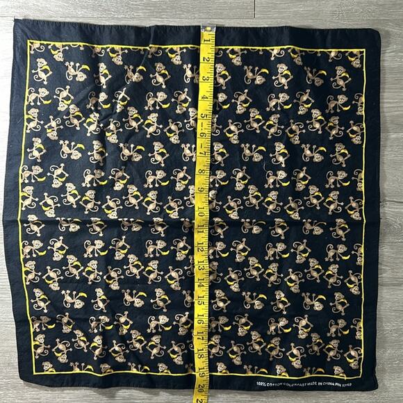 Style Bundle- Go Bananas - square cotton scarf and reusable mesh bag- yellow - Picture 5 of 6